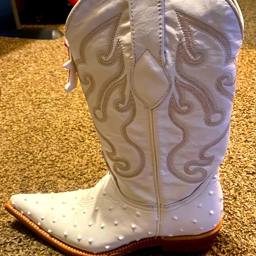 Los Altos Women’s ostrich cowboy boots brand new never worn